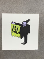 (Mean Machine / Ruth Mora) Bad Vibes Only